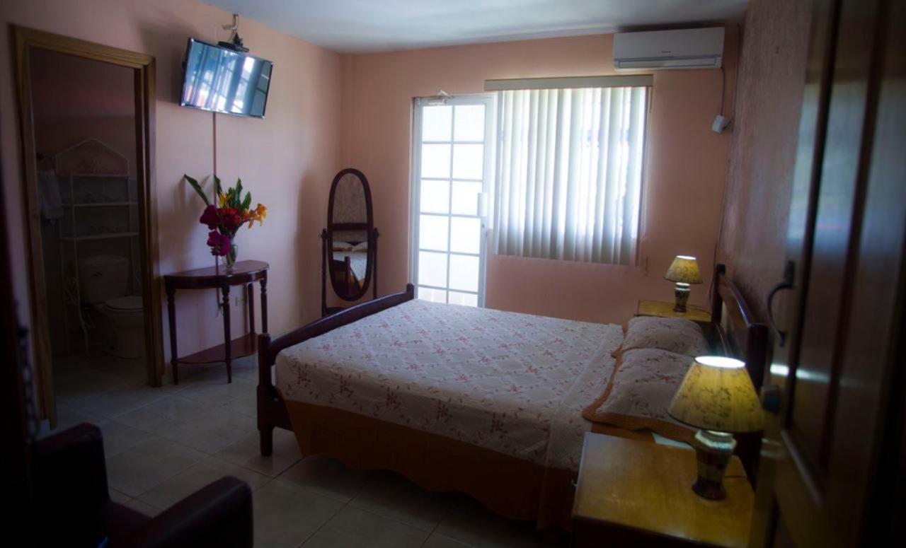 Vista Mar Hotel Bocas del Toro Extérieur photo